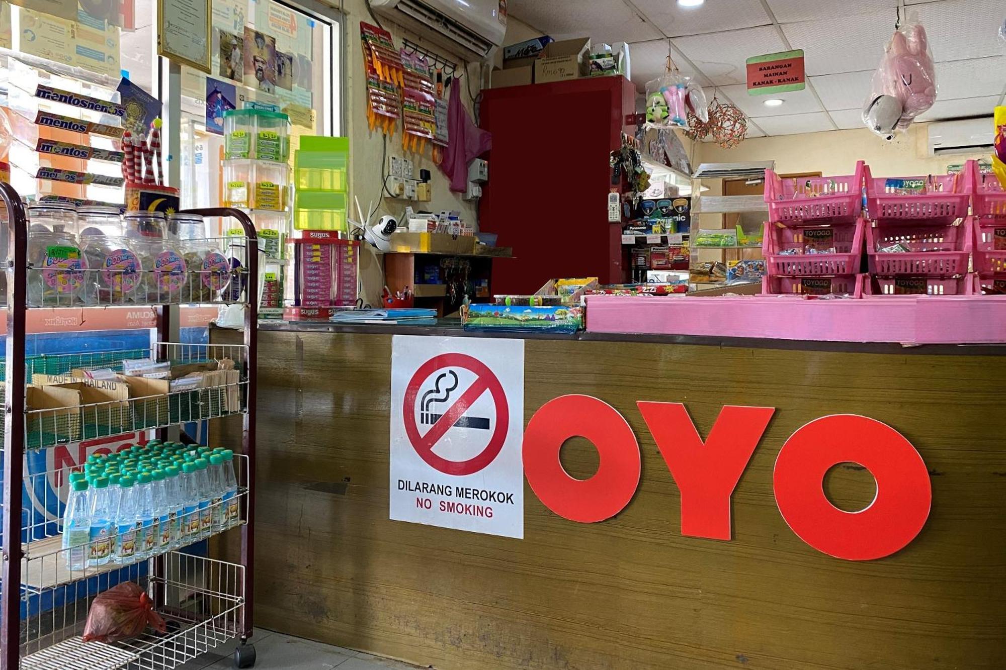 Oyo 90205 Bayu Sintok Motel 樟仑 外观 照片