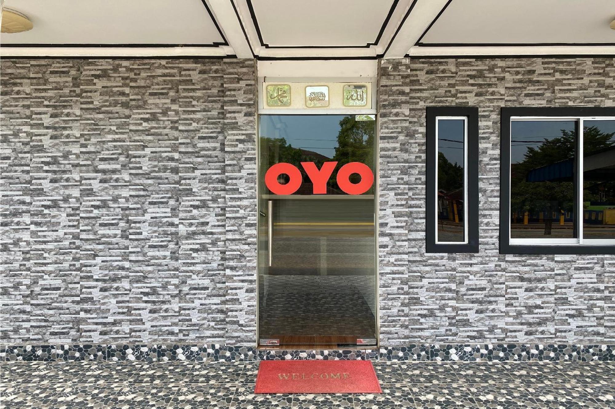Oyo 90205 Bayu Sintok Motel 樟仑 外观 照片